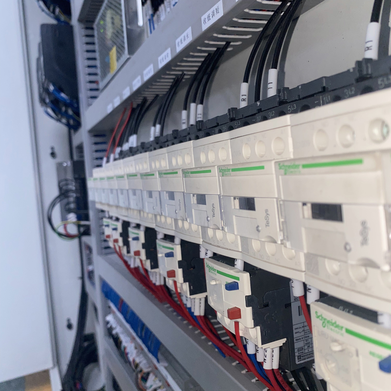 Il laminatore ad alta velocità automatico pieno ha ondulato la laminazione del risguardo della scatola