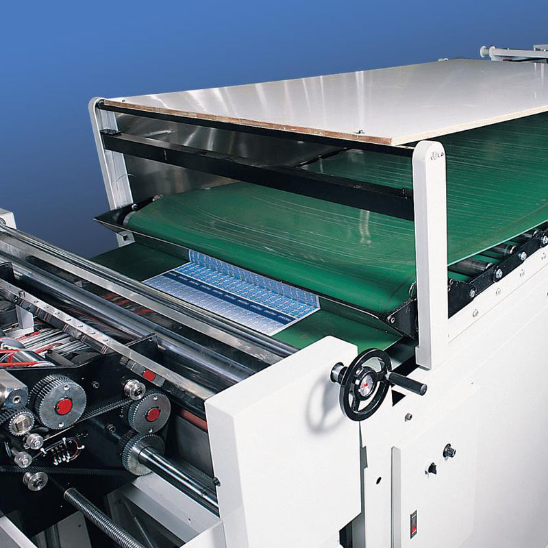 12 Inches Laminating Width Electric Cardboard Laminator with Electric Power Source and Long-Lasting Performance