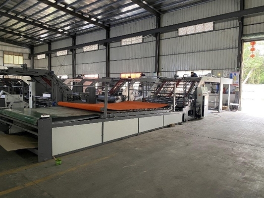 Laminatore per flauto ad alta velocità Litho 10000 pz/h servocomandato sincrono